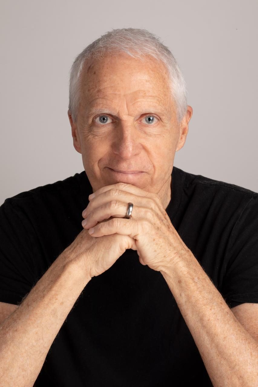 Stephen Bayly